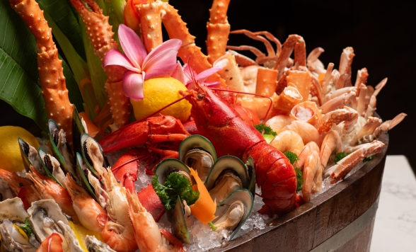 五つ星ホテルインターコンチネンタル・バンコク  『ESPRESSO』で新鮮シーフードディナービュッフェ